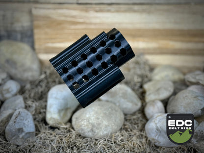 ECC Belt Rig - The Essential - Holds a Knife, writing tool, lighter, flashlight